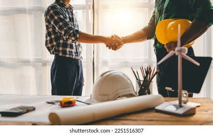 Engineer Shake Icon 的图像结果