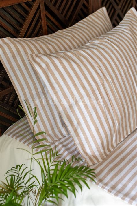 COTTON PRINTED BEDSHEET WITH PLAIN BORDER-King size – Vrindha Lifestyle