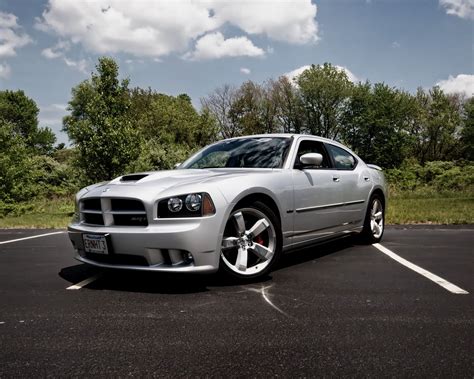 Download wallpaper 1280x1024 dodge charger srt8, supercar, cult car ...