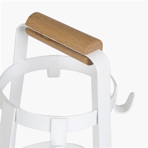 Buy Orion-Mattle White Solid Metal Mug Tree - 17 x 17 x 34.5cm from ...