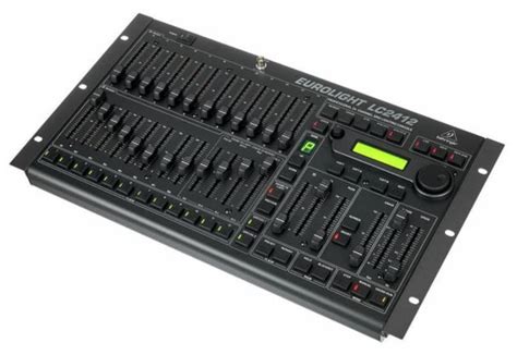 Behringer Eurolight 的图像结果