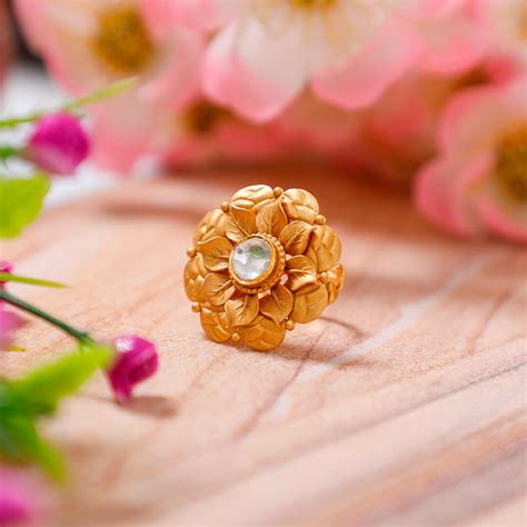 Buy Gold Ring Online | Gold Ring by Manubhai.