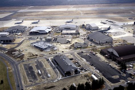 File:McGuire Air Force Base.jpg - Wikimedia Commons