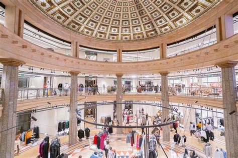 Barcelona Travel Guide: Things To Do, See, Eat And Explore