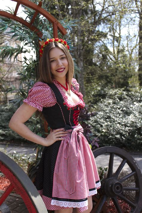 Dirndl kurz, frech, erotisch, fetzig