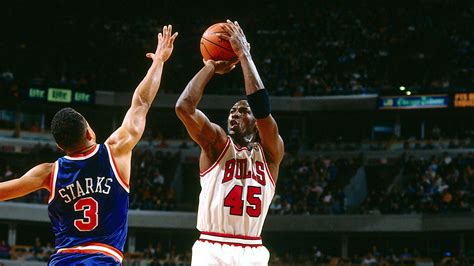 By The Numbers: Six stats that define the season Michael Jordan wore No ...