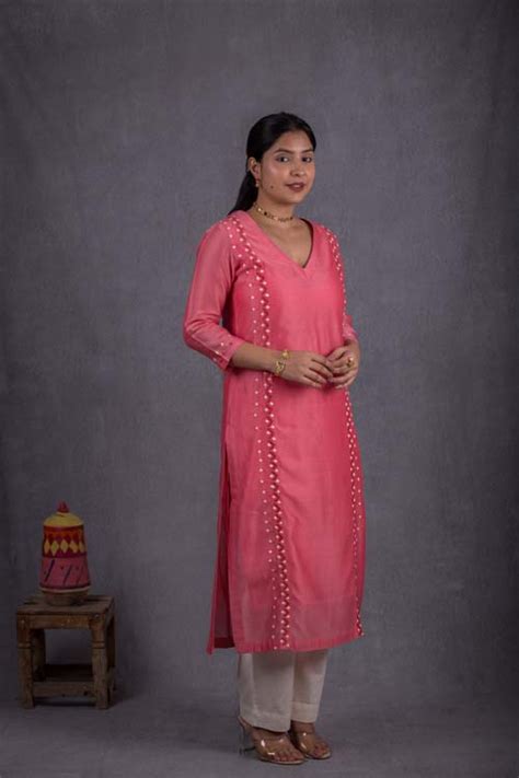 Urmul Desert Crafts Roshni Chanderi Pink Kurti With Soof Hand Embroide ...