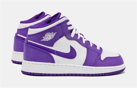 White And Purple Jordans | avenew.ae