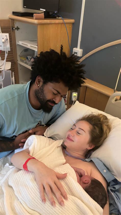 ᴇ ᴠ ᴀ s ᴛ ɪ ᴇ ʟ ᴇ ʀ (@eva.stieler) • Instagram photos and videos