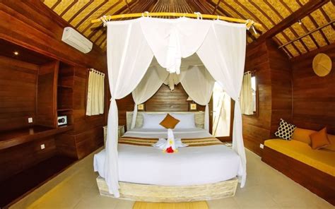 Best hotels near Blue Lagoon Nusa Ceningan, Indonesia 2025