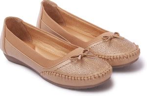 VLANCO Comfortable Stylish Fashion Laser cut engraved Bellies For Women ...