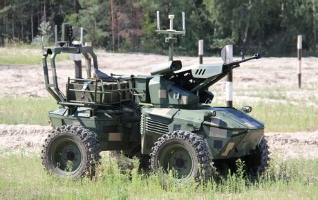 Новые украинские роботизированные машины примут участие в параде в ...