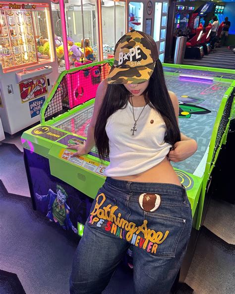 Rachelle Ruth | give me some tokens pls | Instagram