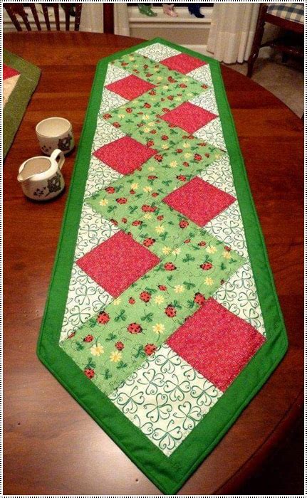 Patchwork Table Runners 的图像结果