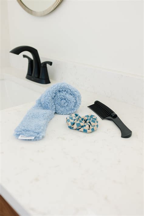 Heatless Curl Essentials – BlairCo.