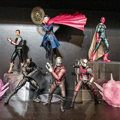 ANDGOO Display Risers, Clear Acrylic Showcase Collectibles Display ...