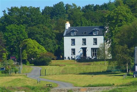 PENNYGATE LODGE (Craignure) - Guesthouse Reviews, Photos, Rate ...