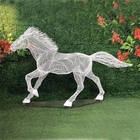 不锈钢镂空马雕塑，钢丝编织马雕塑 - 知乎
