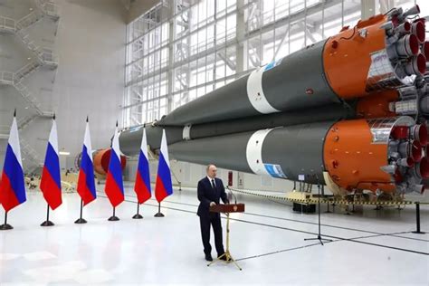 在白俄部署战术核武器，普京真敢用吗？_腾讯新闻