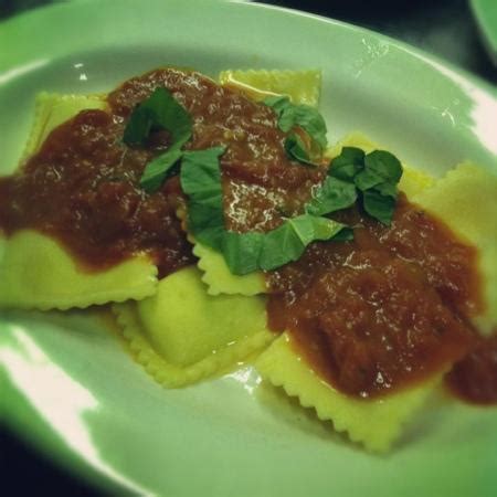 Not like a NYC Italian restaurant. - Reviews, Photos - Ann & Tony's ...