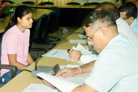 Topper Who Couldn't Pronounce Her Subject Is Not Alone, Gujarat Class X ...