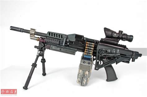 Light Machine Gun vs Heavy Machine Gun 的图像结果