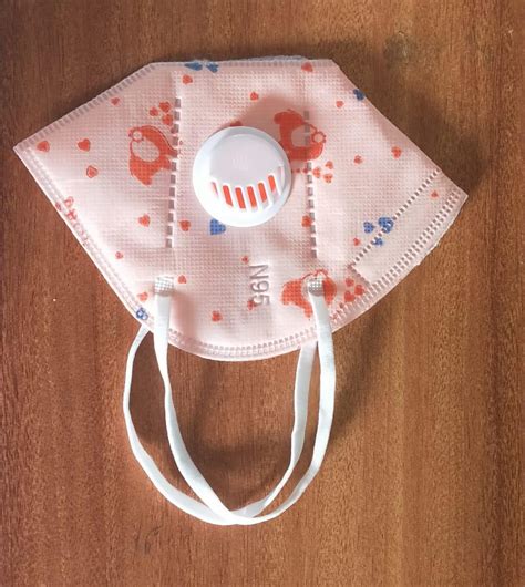 Special For women N95 mask 5 layer with inbuilt nosepin wholesale in ...