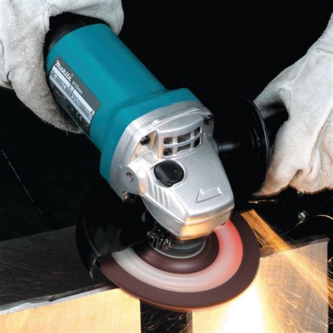 Buy Makita 9557PB 4-1/2 Paddle Switch Angle Grinder, with AC/DC Switch ...