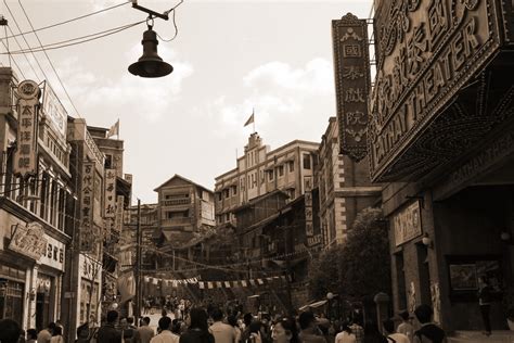 波兰摄影师镜头下“美丽”的重庆小巷，然而很多中国人说这是在抹黑 - 每日头条