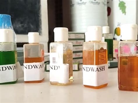 દસાડા તાલુકાના આંગણવાડી કેન્દ્ર પર નાના બાળકોના આરોગ્ય સાથે ચેડા ...