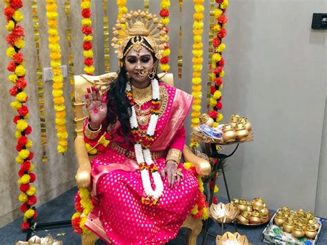 In Surat, Dhanteras blessed people who came to buy gold and silver ...