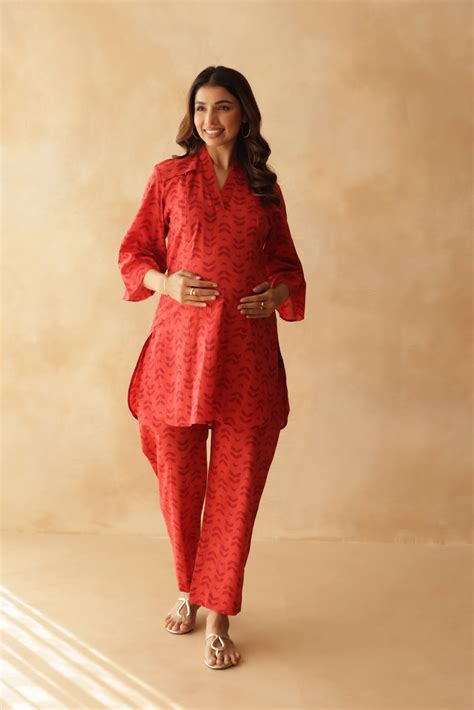 Rust Fern Motif Maternity & Nursing Co-ord Set – Ikk Kudi by Seerat
