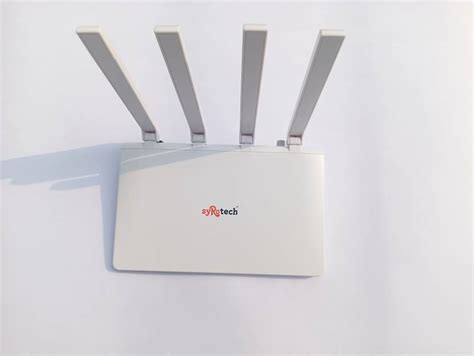 Syrotech XPON Fiber Router SY-GPON-2010R2-WADONT Wireless Router 5 GHz ...