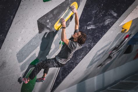 Sports Climbing 的图像结果