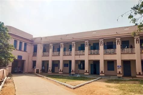 Andhra Polytechnic College Contact Number, Address & Map, Kakinada ...