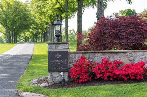 Overview - Cedarbrook Country Club