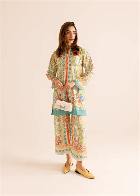 Women's Fashionable Printed Poly cotton Co-ord Set – D6043 ...