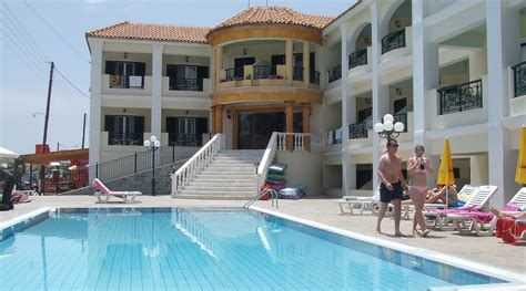 APHRODITE HOTEL (Laganas, Zakynthos) - Hotel Reviews & Photos - Tripadvisor