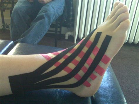 How To Use Kinesiology Tape On Foot at Fred Hendricks blog