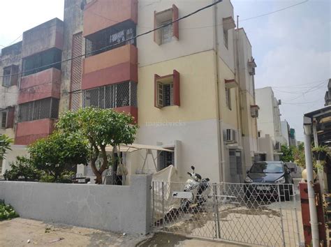 Mig Flates in Ellora Park, Vadodara: Price, Brochure, Floor Plan, Reviews