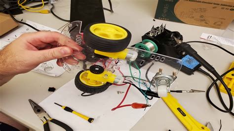 Image result for Differential Wheeled Robot Arduino