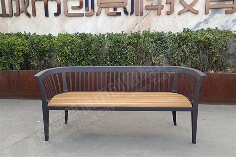 公园椅户外休闲园林椅铸铁木塑长条排椅塑胶木座椅广场椅长凳子-阿里巴巴