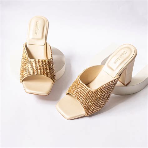 Retro Heels – Urbansway