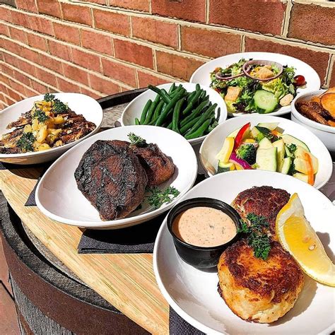 Oceans & Ale menu in Williamsburg, Virginia, USA