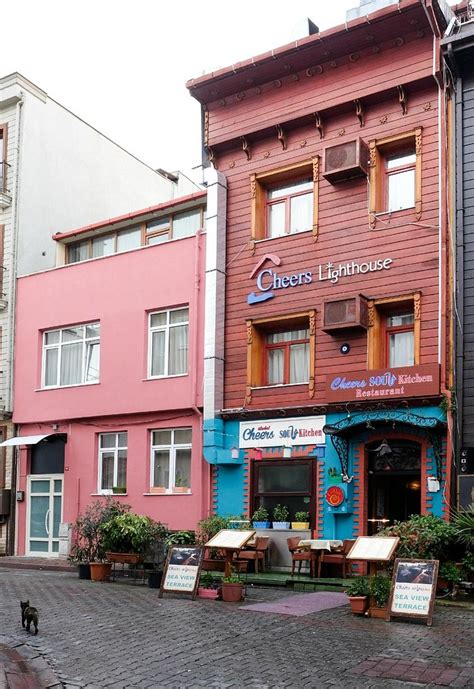 CHEERS LIGHTHOUSE (Istanbul) - Hostel Reviews, Photos, Rate Comparison ...