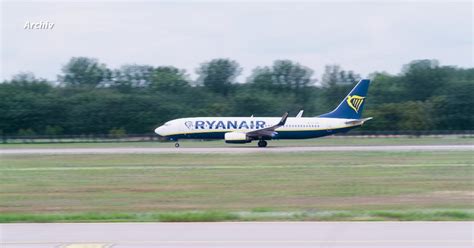 Vor Beginn des Sommerflugplans: Ryanair stationiert viertes Flugzeug am ...
