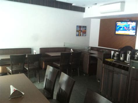 Hotel Bandra Residency, Near Bandra Rly. Stn. Bandra (W), Mumbai ...