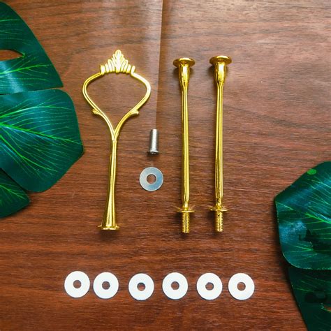 3 Tier Crown Cake Stand Fitting – Our Kraft Store