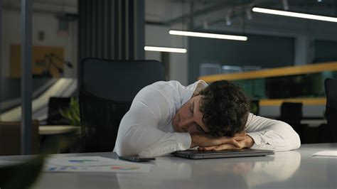 ¿Cómo quitar el sueño? Consejos y recomendaciones — Senttix