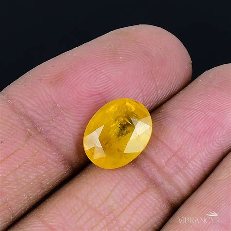 Yellow Sapphire – Vibrancys